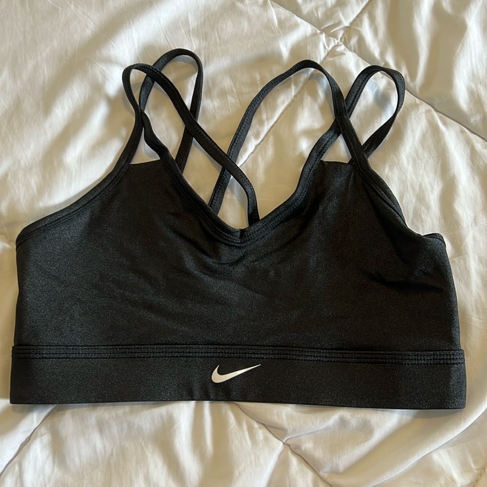 Medium black (shimmery) nuke sports bra